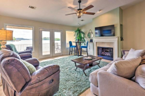 Cozy Hot Springs Condo with Lake Hamilton Views